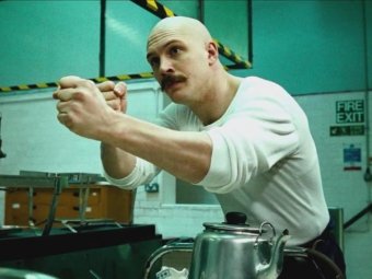 Стоп-кадр из фильма «Бронсон».