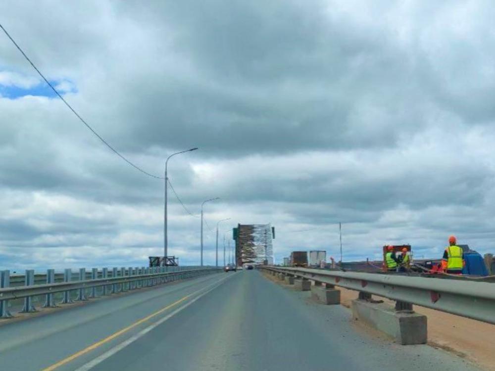 Карта перекрытия мостов. Почему перекрыли движение по мосту. Перекрытие движения. Авария 11. Крым мост.